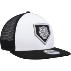 Men's Detroit Tigers New Era White/Black 2022 Clubhouse Trucker 9FIFTY Snapback Hat -NEW ERA Sales Store black detroit tigers 2022 clubhouse trucker 9fifty snapback hat ss5 p 4444268pv 3u mrps5uethbqblamuao4hv tqb0qbzt6ycbj2alwcig