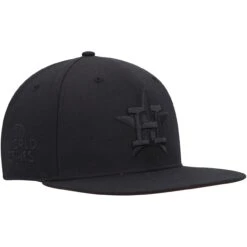Men's Houston Astros '47 Black On Black Sure Shot Captain Snapback Hat