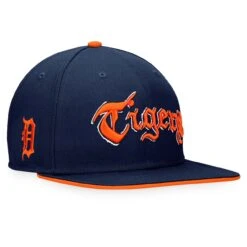 Men's Detroit Tigers Fanatics Branded Navy Iconic Old English Snapback Hat