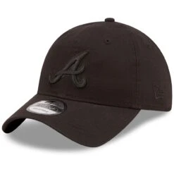 Men's Atlanta Braves New Era Black On Black Core Classic 2.0 9TWENTY Adjustable Hat