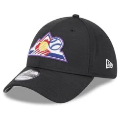 Men's Colorado Rockies New Era Black 2023 Clubhouse 39THIRTY Flex Hat