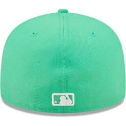Men's Atlanta Braves New Era Green Logo 59FIFTY Fitted Hat -NEW ERA Sales Store mens new era green atlanta braves logo 59fifty fitted hat pi4690000 altimages ff 4690345 f2eae4f2a03177d2b136alt4 full