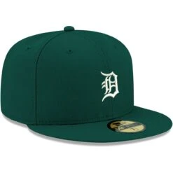Men's Detroit Tigers New Era Green White Logo 59FIFTY Fitted Hat -NEW ERA Sales Store mens new era green detroit tigers white logo 59fifty fitted hat pi4705000 altimages ff 4705595 2cb9b5f3567eab525021alt3 full