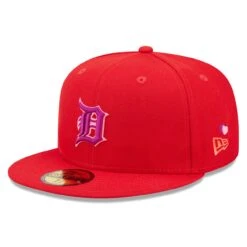 Men's Detroit Tigers New Era Red Purple Undervisor 59FIFTY Fitted Hat