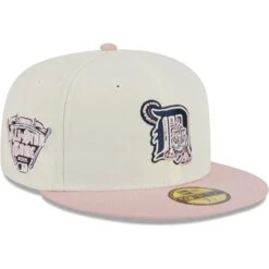 Men's Detroit Tigers New Era Cream/Pink Chrome Rogue 59FIFTY Fitted Hat